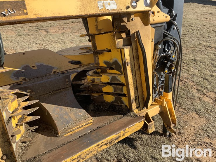 2018-new-holland-750bfia-image-15