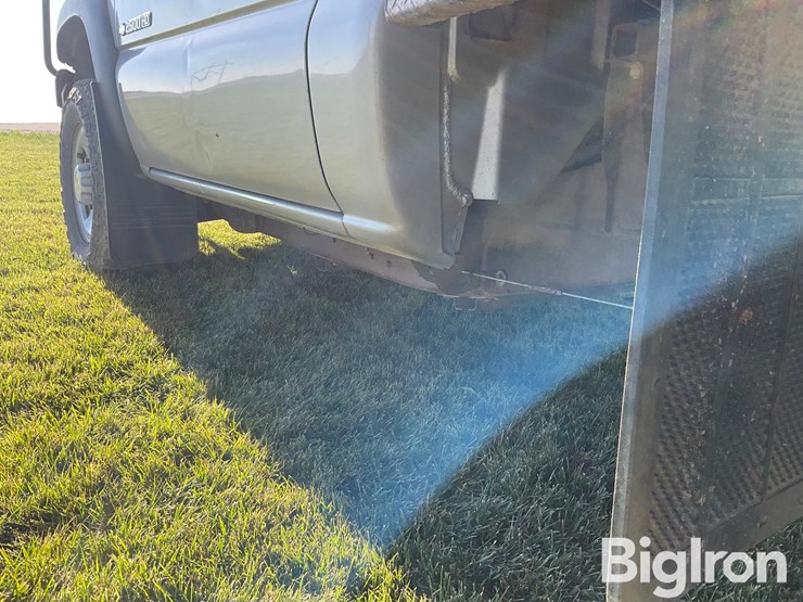 2007-chevrolet-silverado-2500-image-17