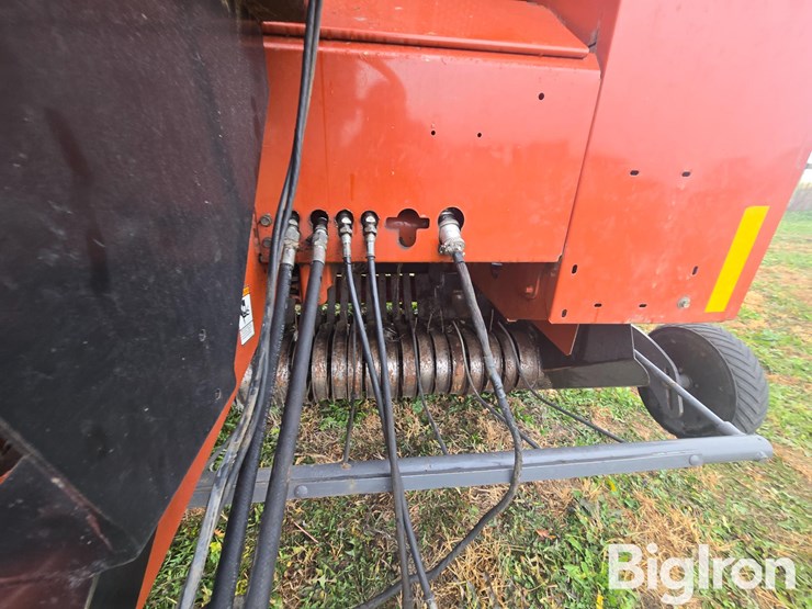 massey-ferguson-2756-image-10