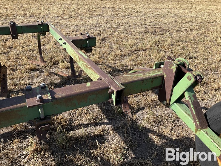 john-deere-1600-image-10