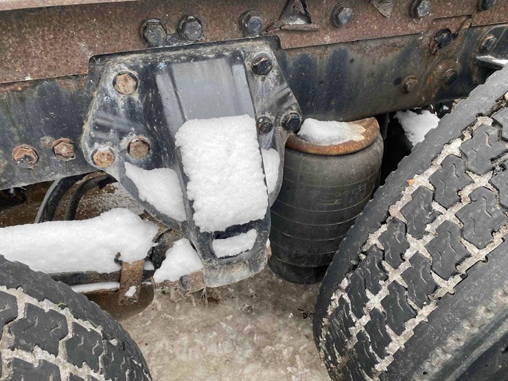 2016-kenworth-t400-image-20