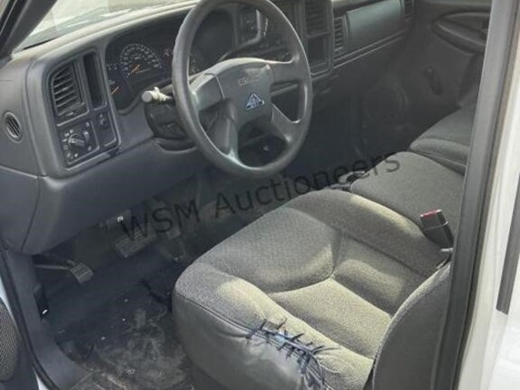 2006-gmc-sierra-1500-image-19