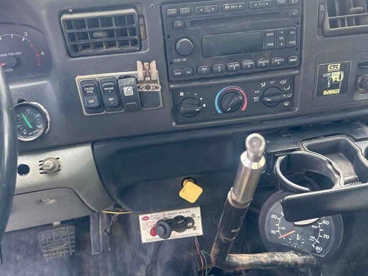 2005-ford-f650-sd-image-32