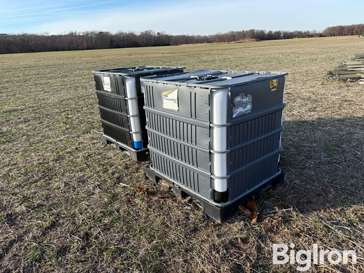 poly-265-gal-containers-image-3