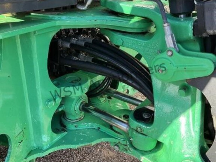 2018-deere-310l-ep-image-16