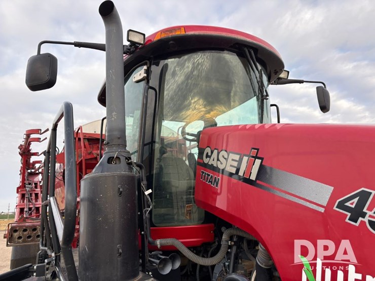 case-ih-titan-4530-image-66