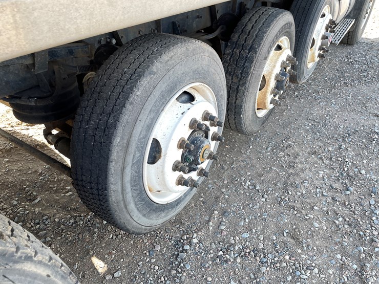 international-2000-image-16