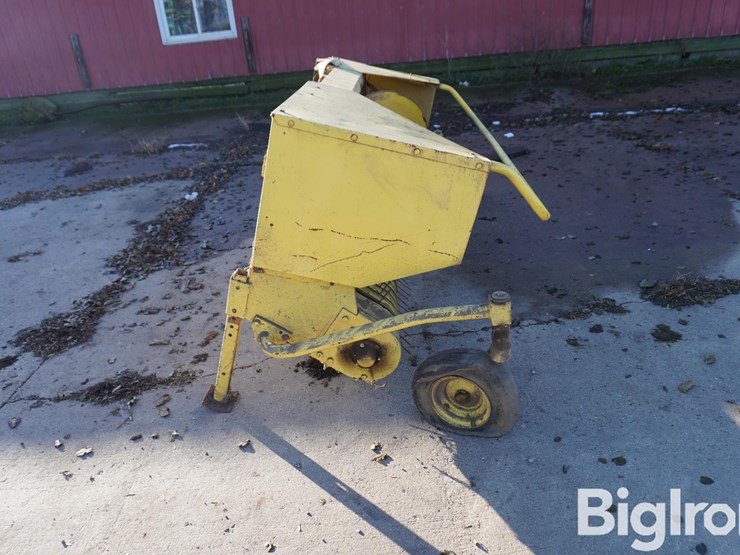 john-deere-7-image-4