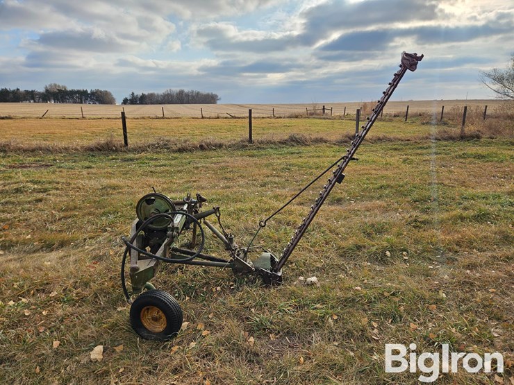 john-deere-38-image-5