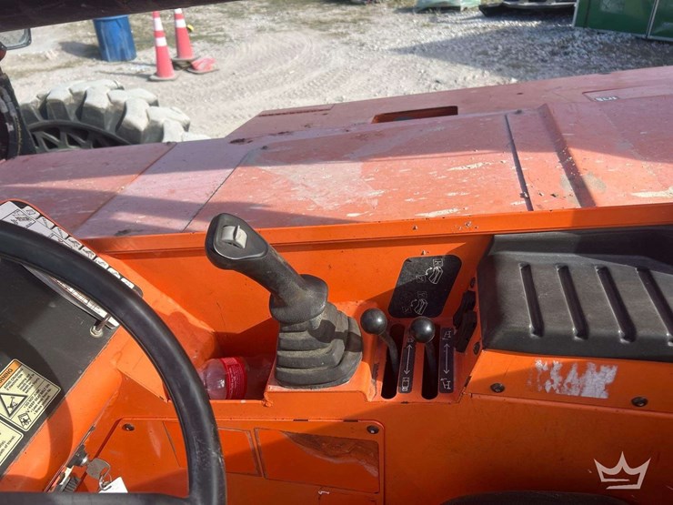 2017-sky-trak-10054-image-9