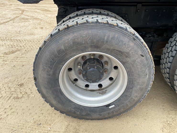 peterbilt-357-image-88