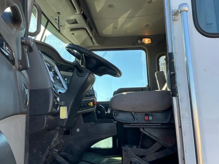 kenworth-t800-image-101