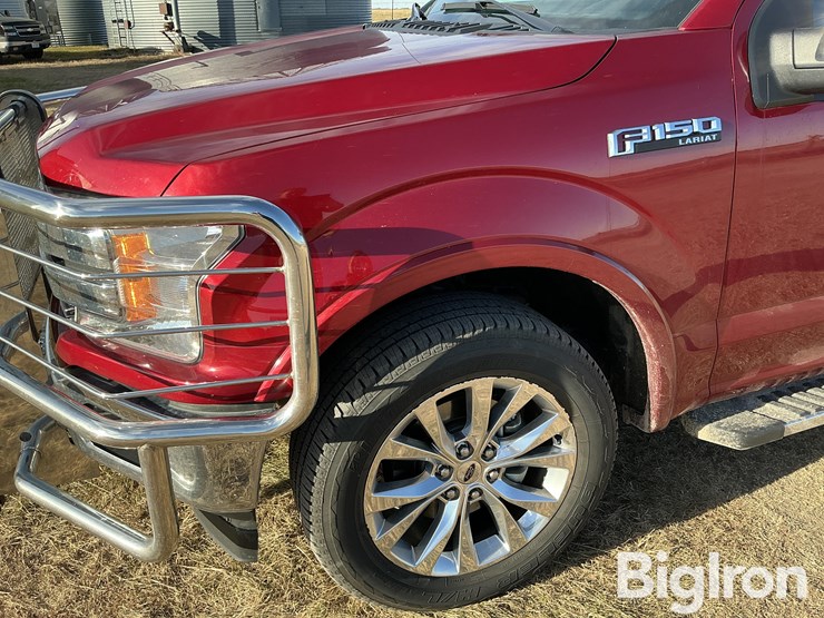 ford-f150-lariat-image-15