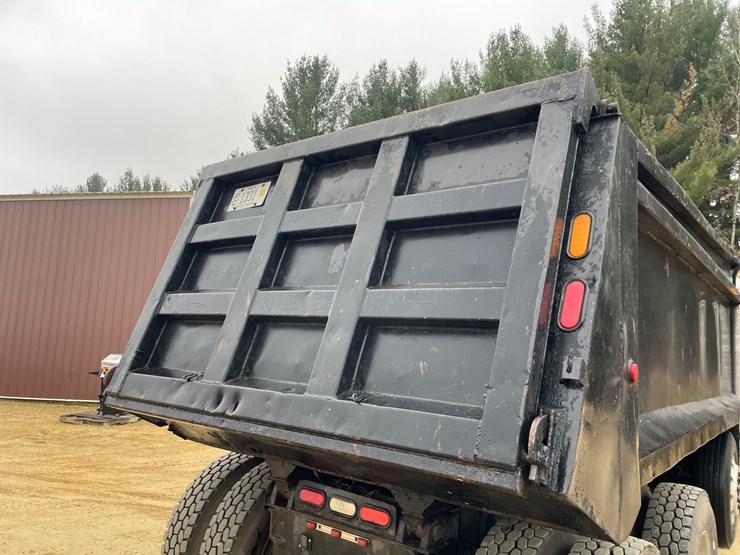 peterbilt-357-image-20