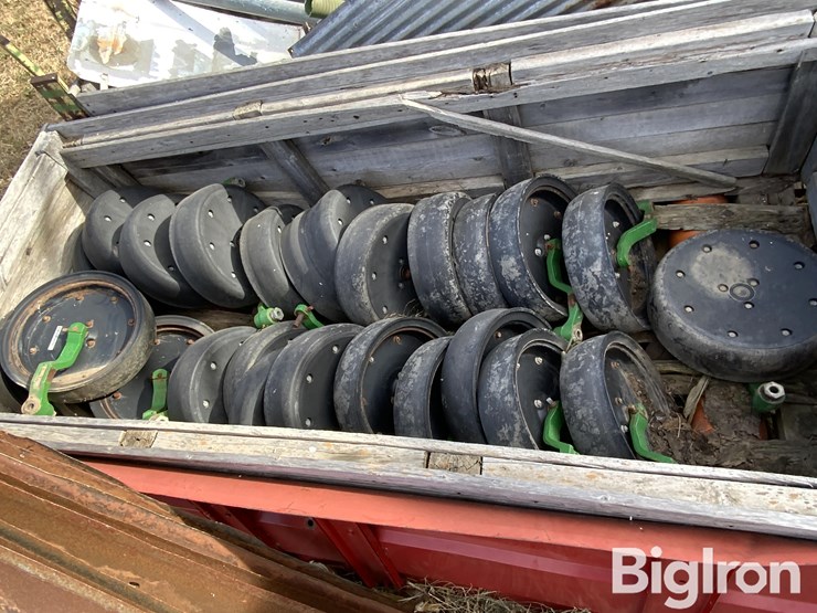 john-deere-26-image-8