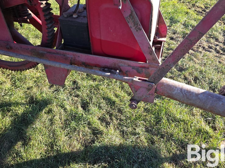 new-holland-77-image-11