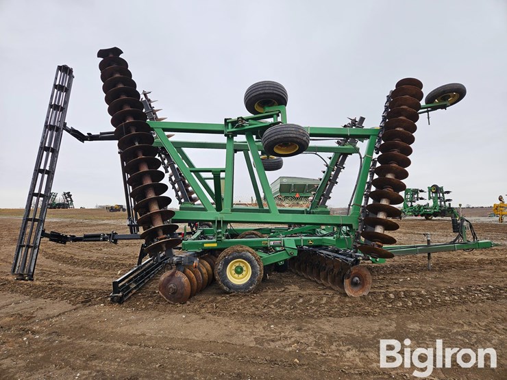 2004-john-deere-637-image-4