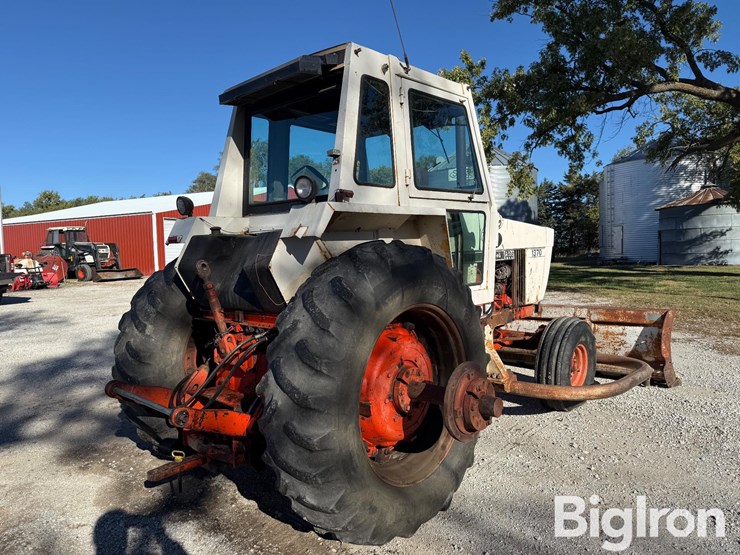 case-1370-2wd-tractor-image-5