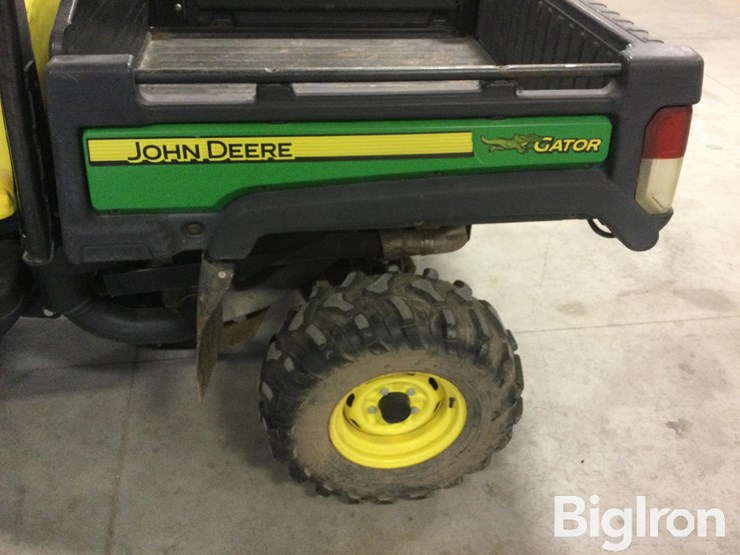 john-deere-gator-image-14