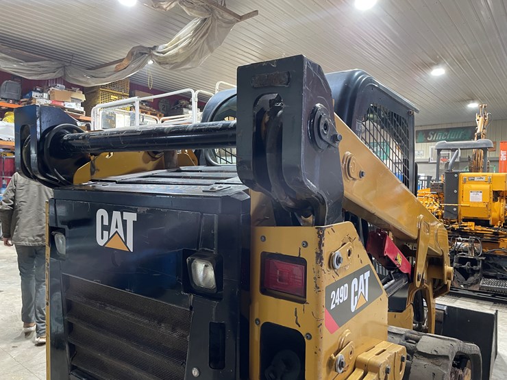 caterpillar-249d-image-17