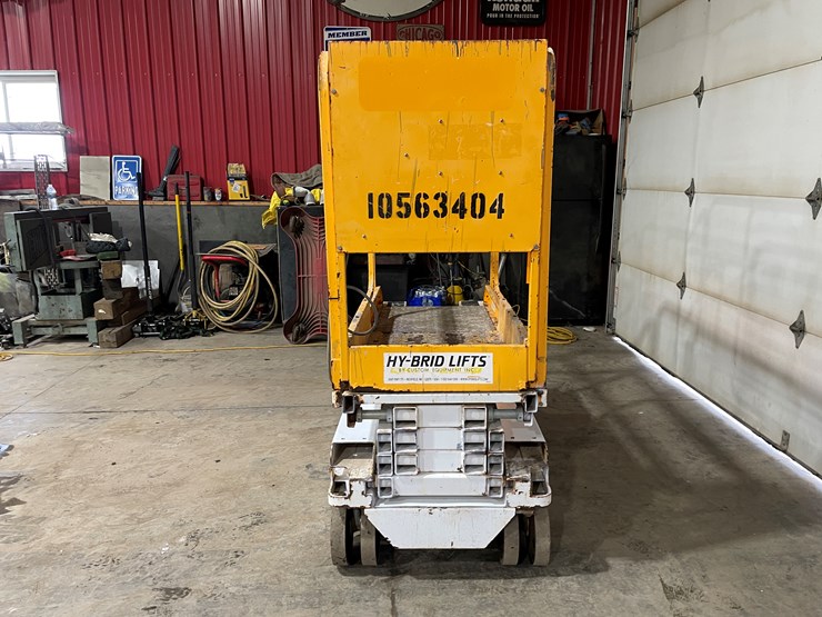 2016-hy-brid-lifts-hb-1430-image-2