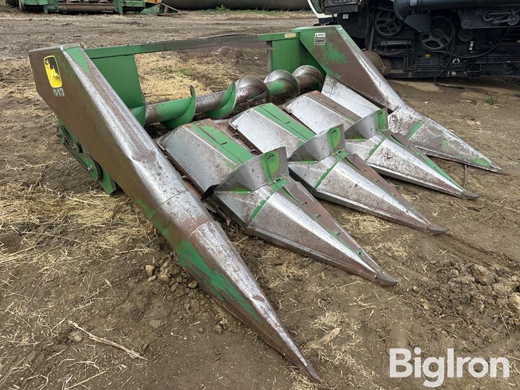 john-deere-443-image-3