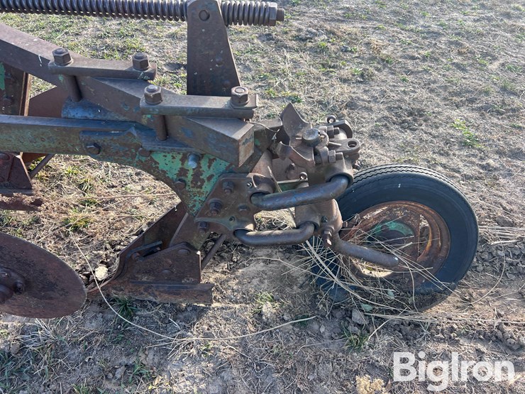 john-deere-5-image-9