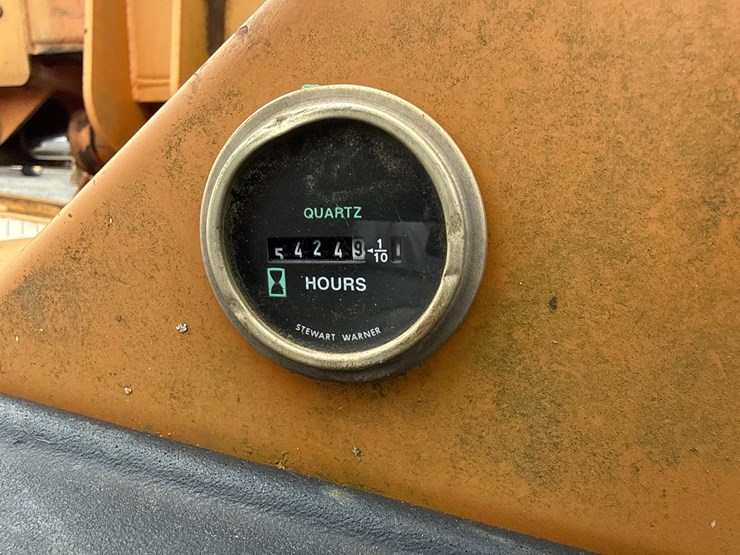 lull-644b-42-image-26