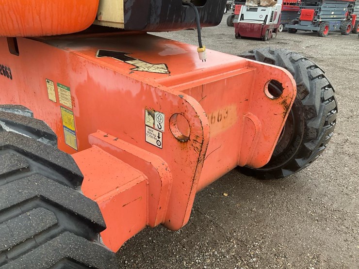 jlg-800aj-image-80