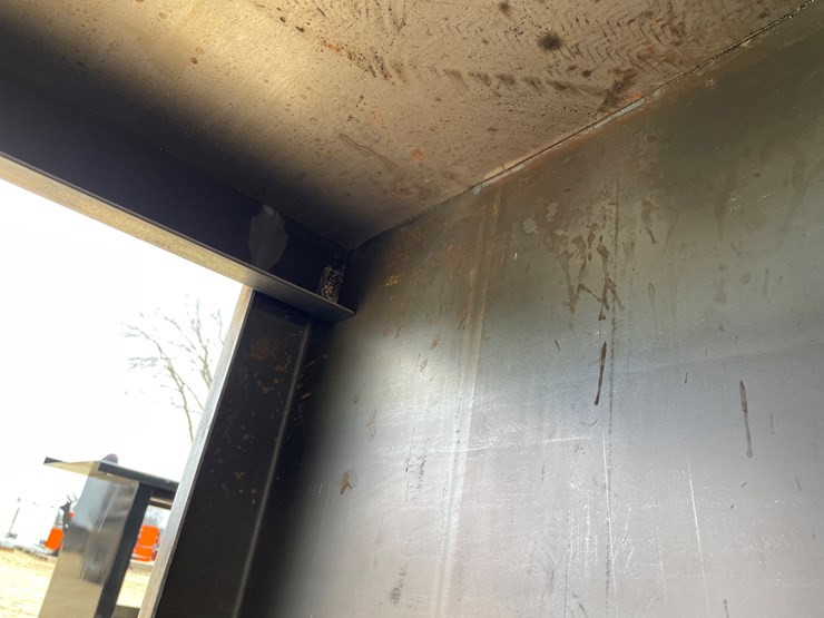 #2555-•-new-kc-welding-table-with-shelf-image-11