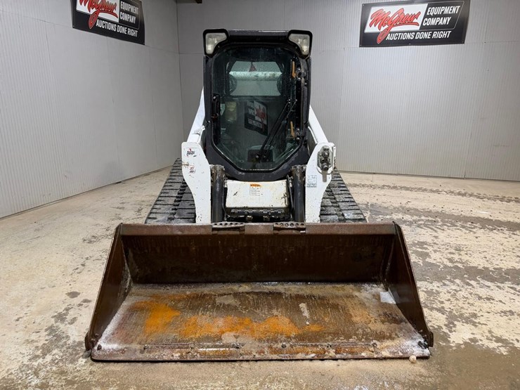 bobcat-t740-image-8