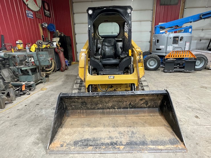 caterpillar-249d-image-2