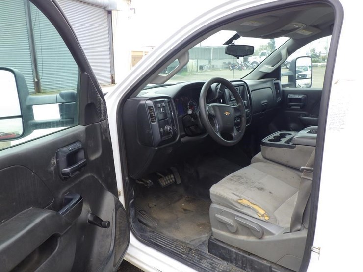 chevrolet-2500hd-image-5