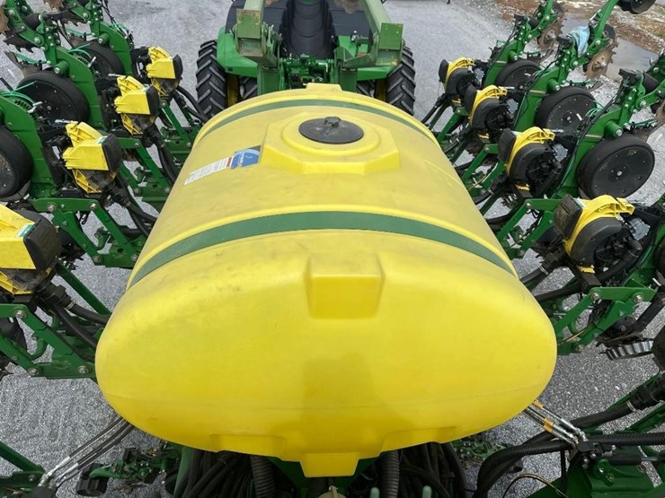 john-deere-1790-image-39