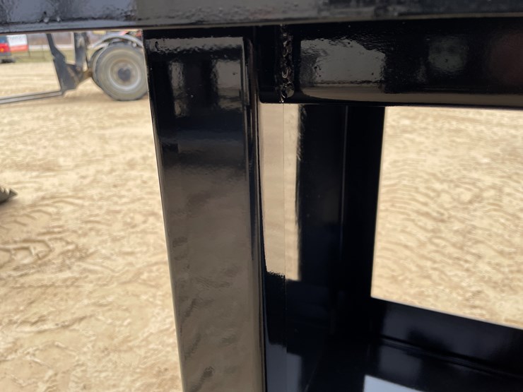 #2553-•-new-kc-90"-metal-work-bench-image-15