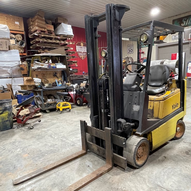 #7489 • Yale 3000 Lb. LP Forklift