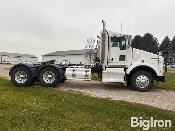 kenworth-t800-image-4