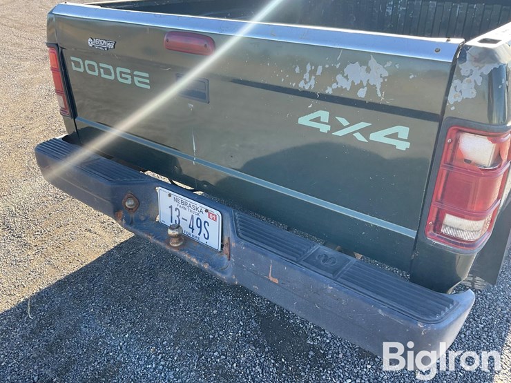 1996-dodge-dakota-sport-image-18