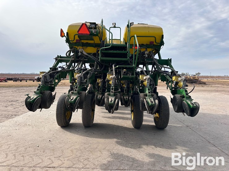 john-deere-1790-ccs-image-6