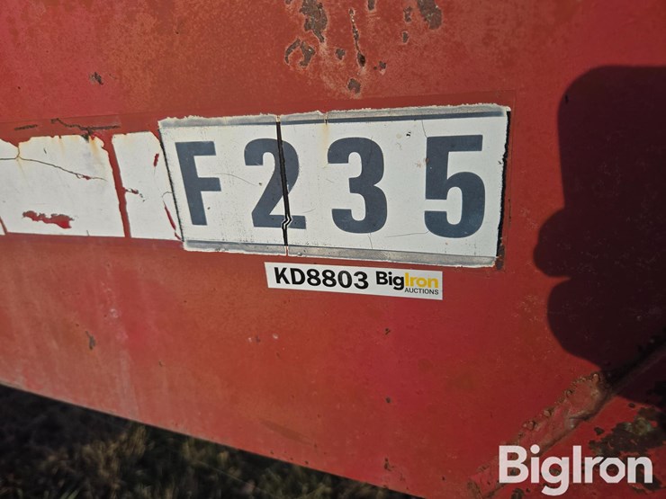 farmhand-f235-image-19