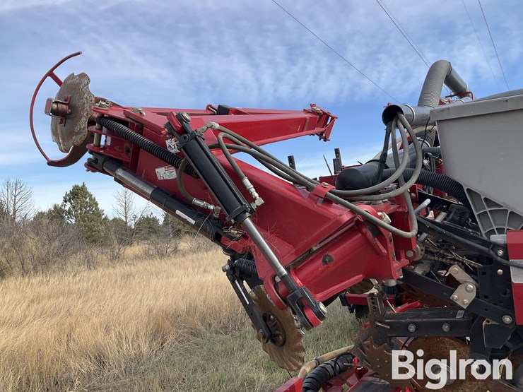 2016-case-ih-1200-image-16