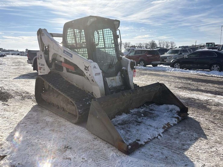 2018-bobcat-t740-image-6