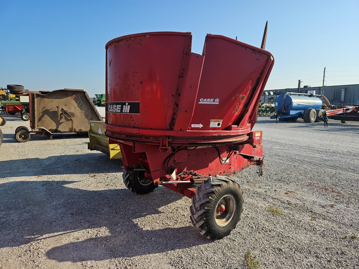 case-ih-8610-image-5