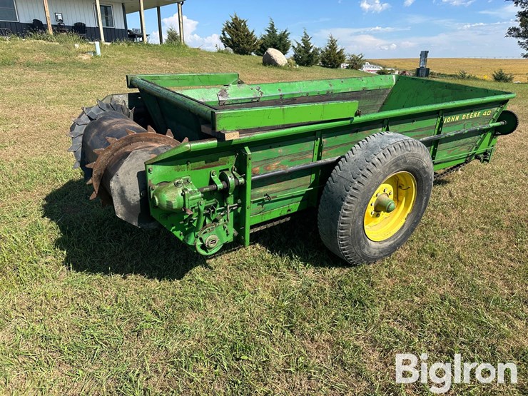 john-deere-40-image-7