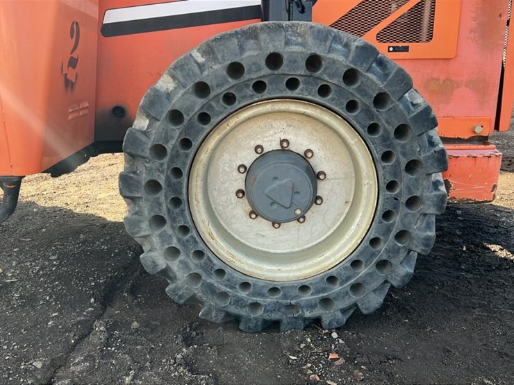 #1206-•-2011-jlg-6042-telehandler-image-58