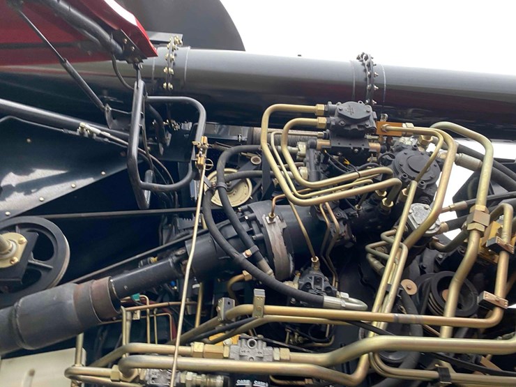 case-ih-8010-image-40