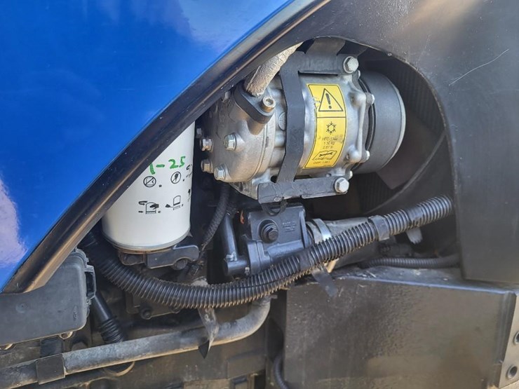 new-holland-t7.260-image-47