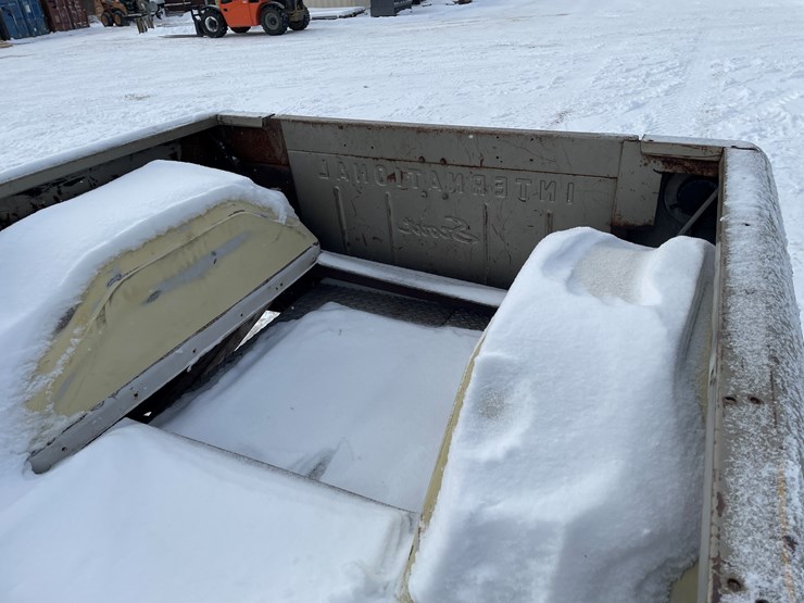 international-80-image-31