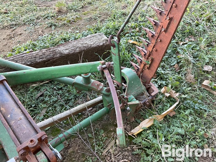 john-deere-38-image-16