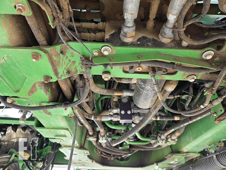 john-deere-r4045-image-12